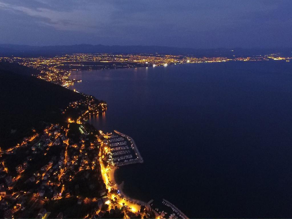 Perla - With Sea View Apartment Opatija