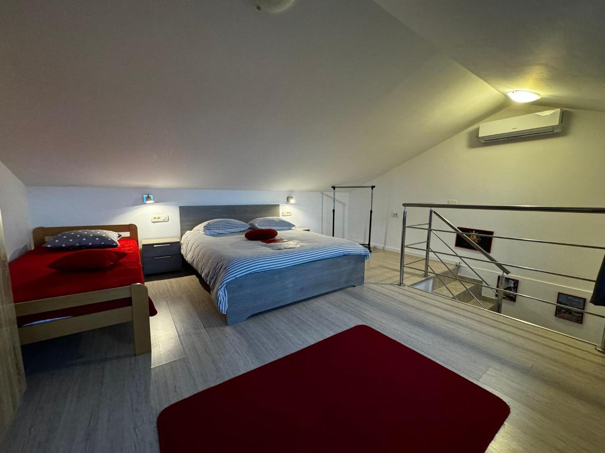 Apartment Perla - With Sea View