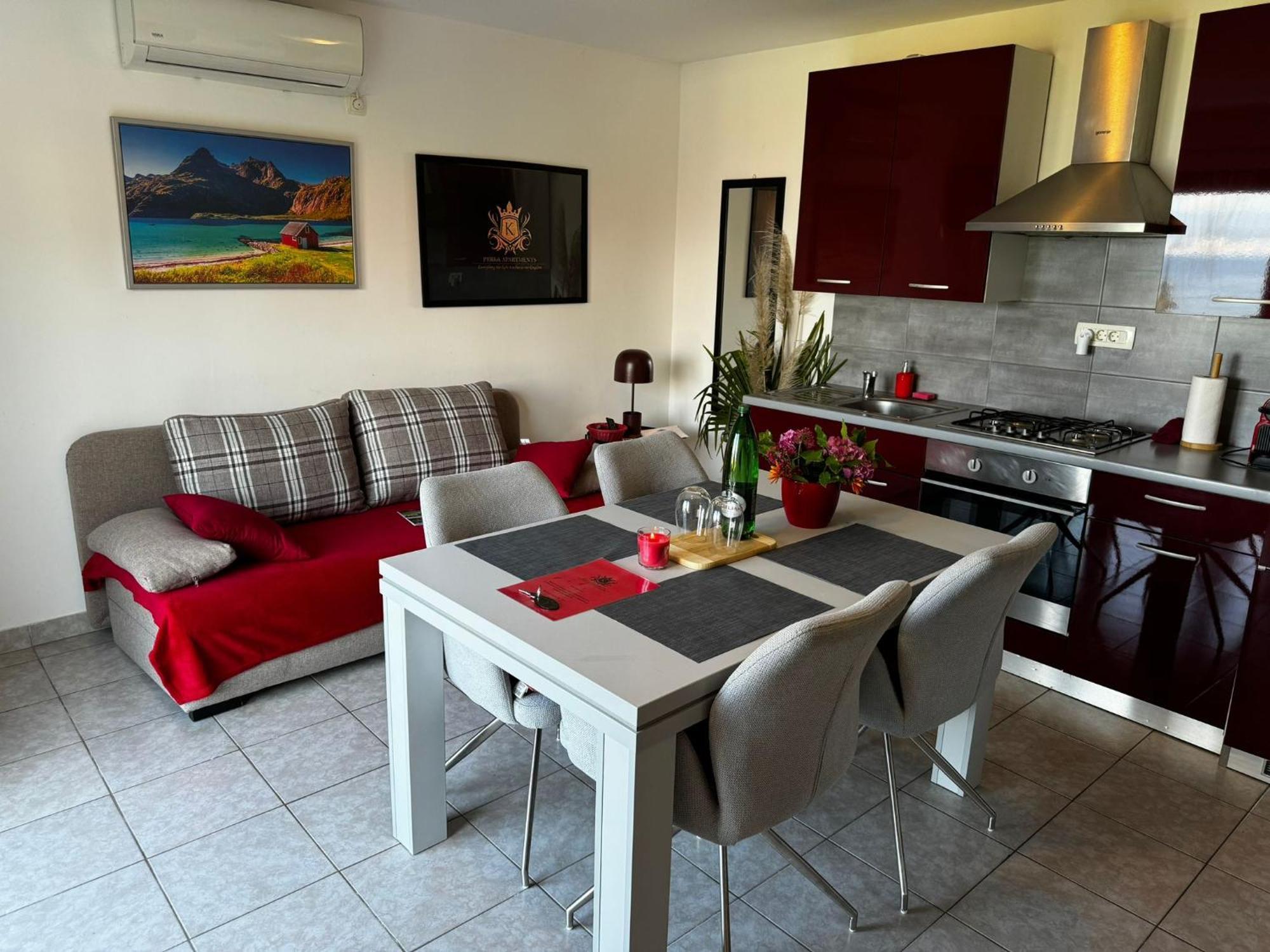 Apartment Perla - With Sea View Opatija